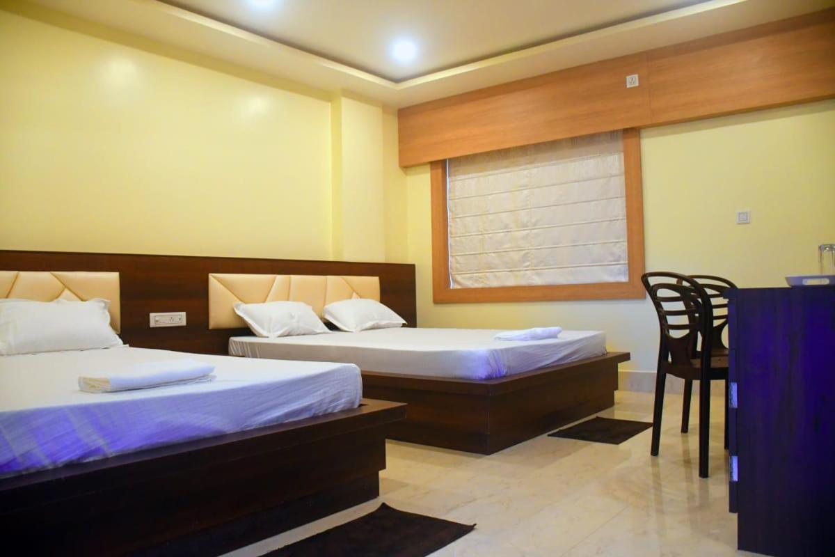 Prince Palace Hotel Jhargram ภายนอก รูปภาพ